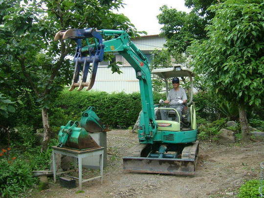 九州・大分の中古建機・関連機器の販売・買取・レンタル 九州・大分の中古建機・関連機器の販売・買取・レンタル